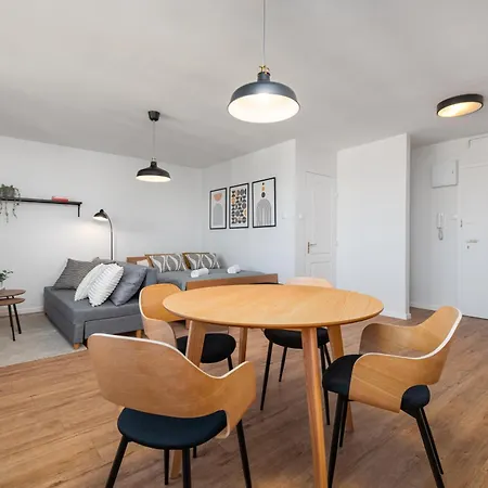 Szaserow 47-49 By Homeprime Warszawa